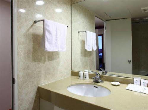 Greentree Changfeng Park Shell Hotel 2*