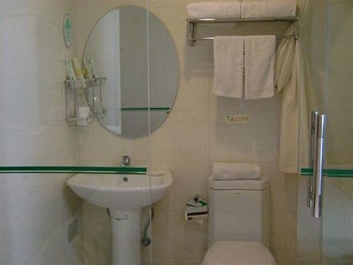 Hotel Greentree Changfeng Park Shell 2*