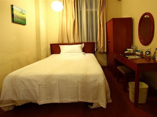 Hotel Greentree Changfeng Park Shell 2*